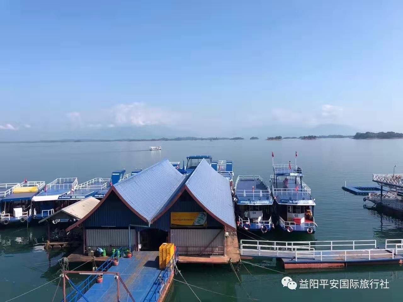 老撾?萬(wàn)象、萬(wàn)榮、瑯勃拉邦雙飛六日游