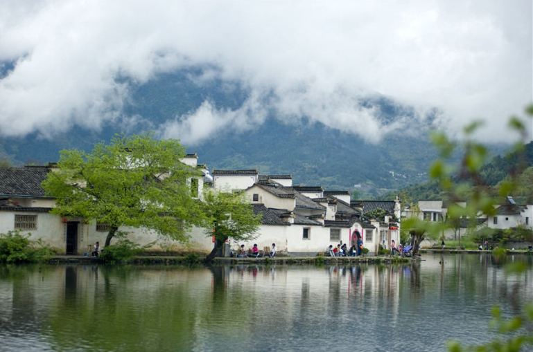 黃山、秀水千島湖、水墨宏村、西遞徽州古城高鐵純玩5日游